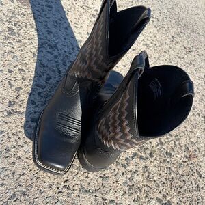 Ariat Black Cowboy Boots with Brown Zigzag Stitching